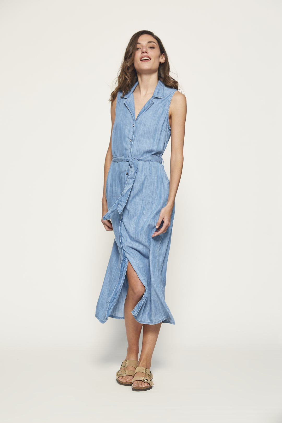 Dress 27572308