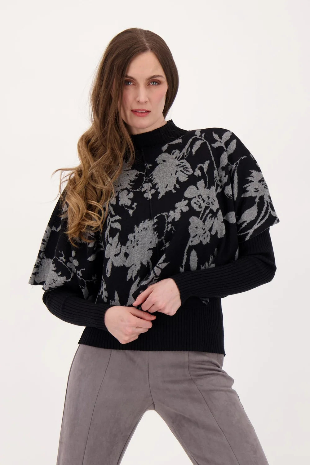 2 Piece Cape Sweater 526611