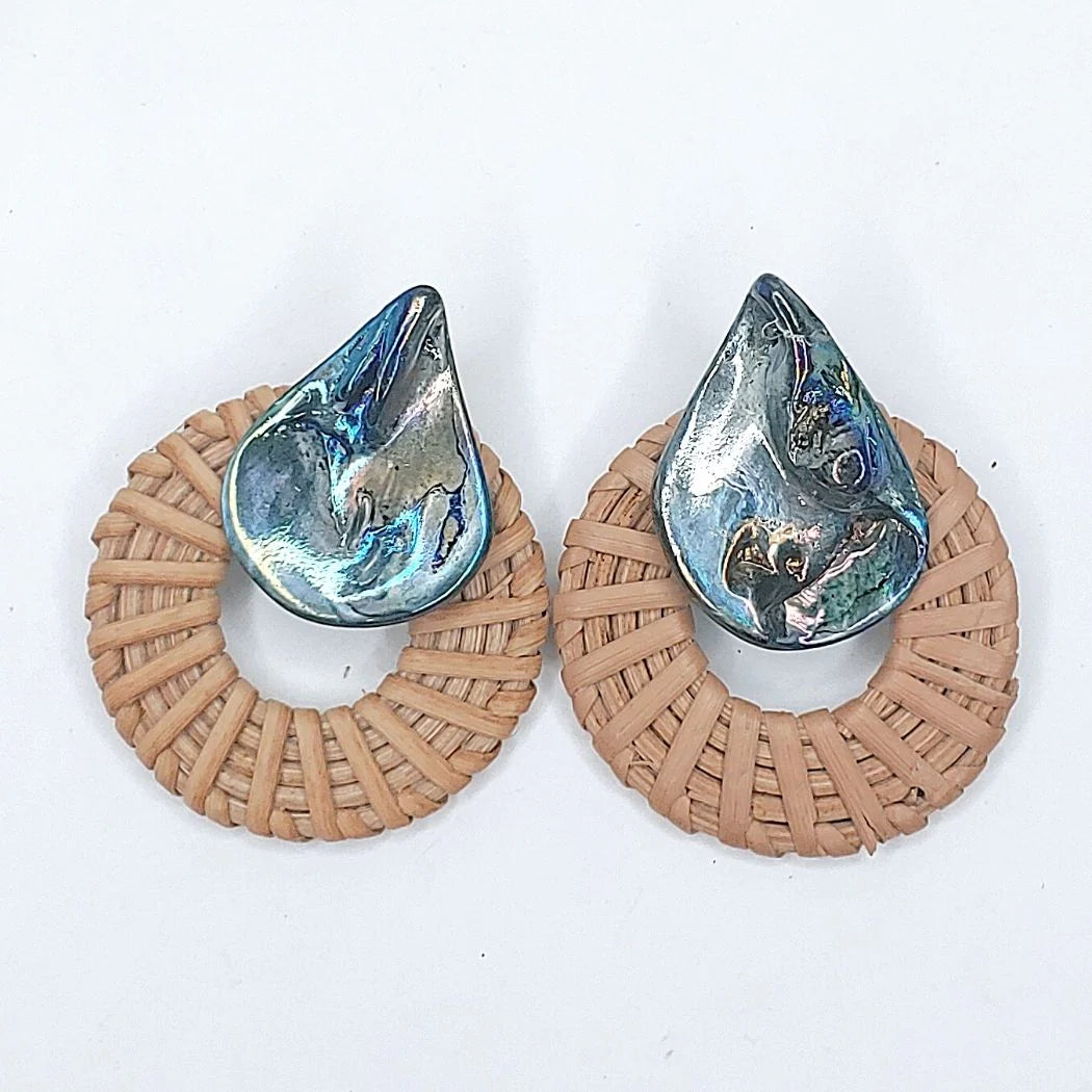 Shell Rattan Earrings