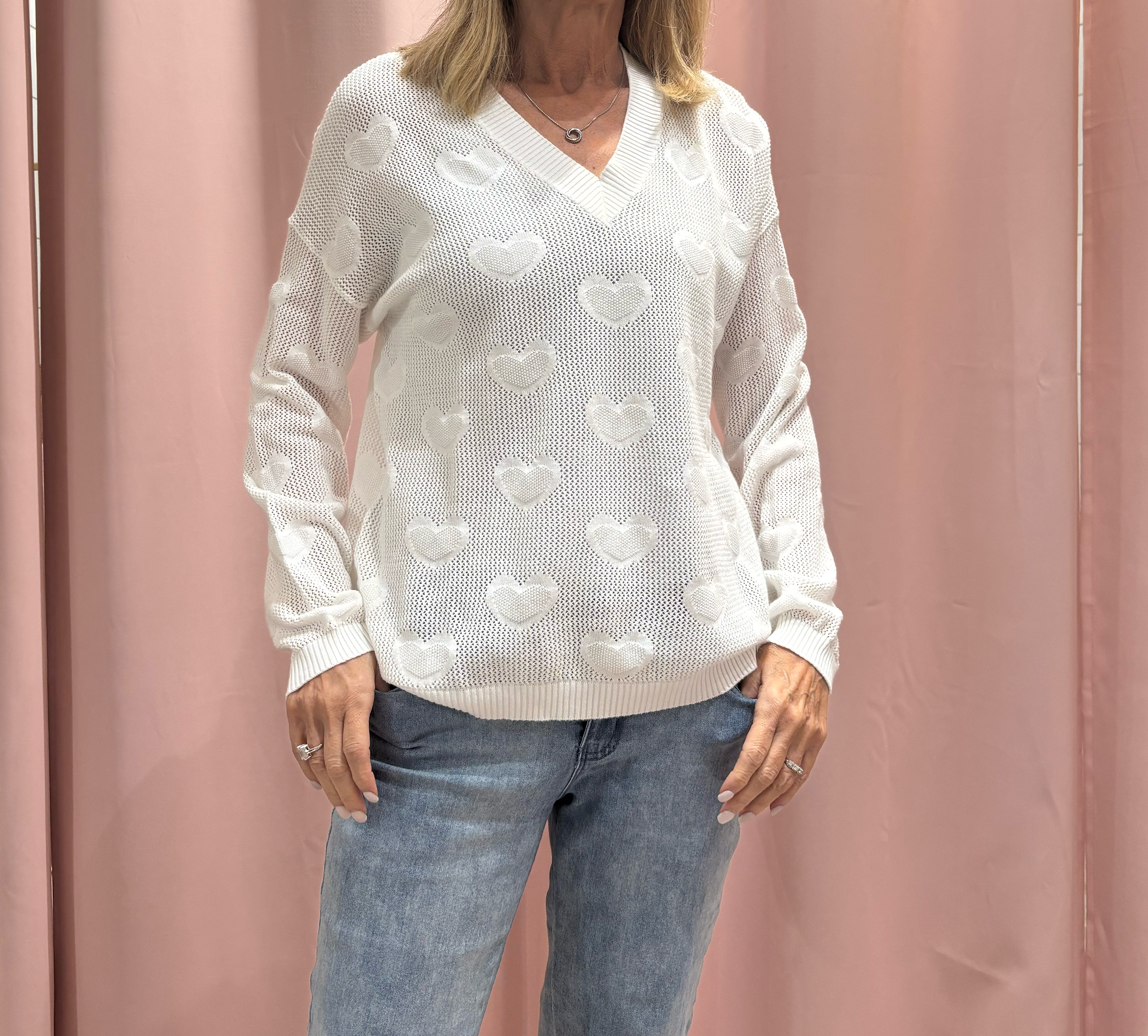 Heart V-Neck CT585M