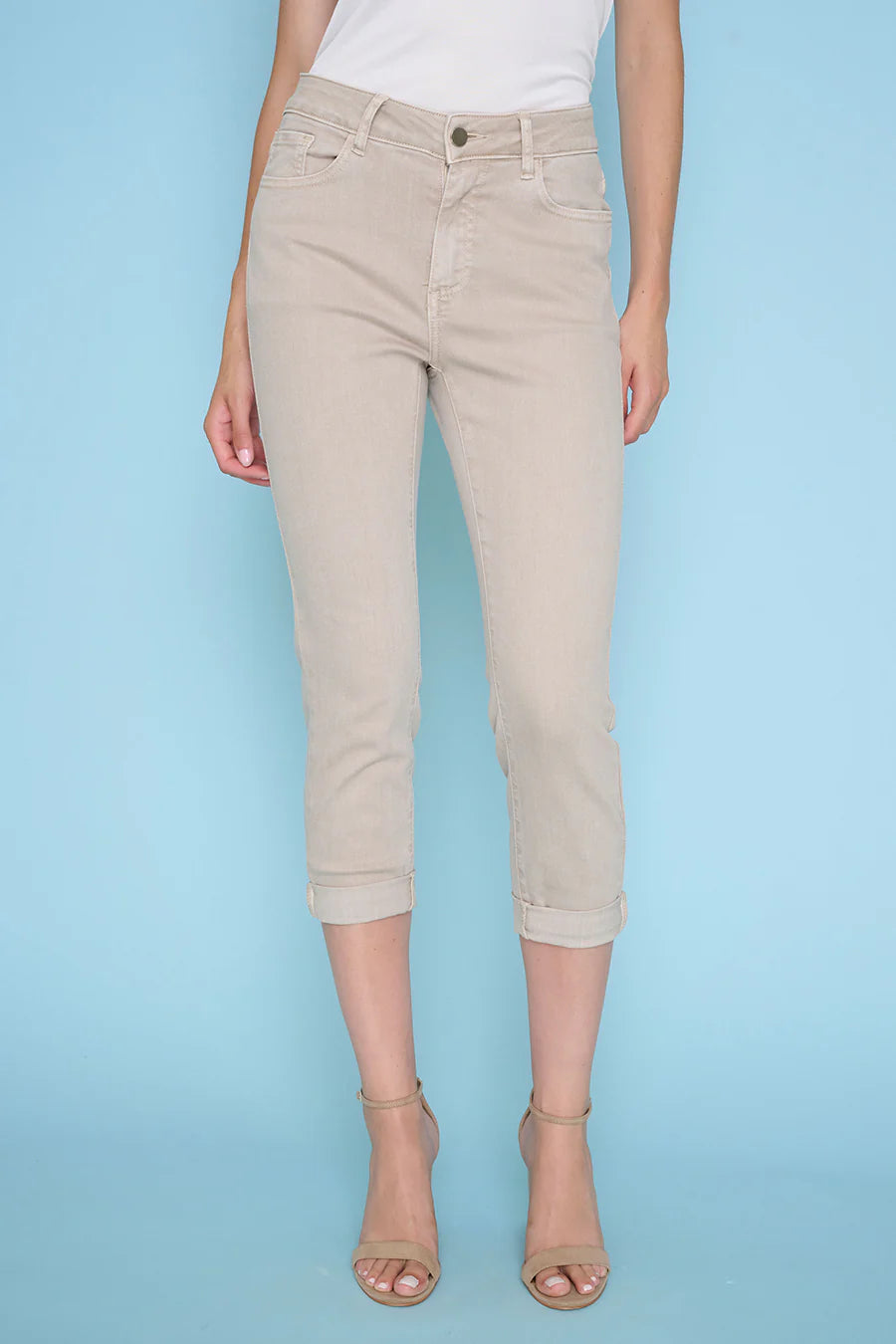 Cuffed Cropped Jean Z6942