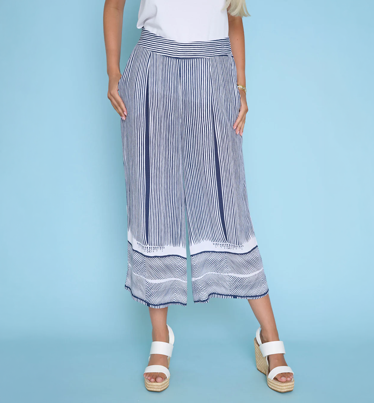 Flowy Wide-Leg Pant ZM007IG