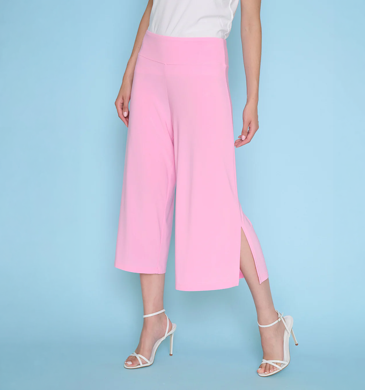 Wide-Leg Side-Split Capri Pant ZY937