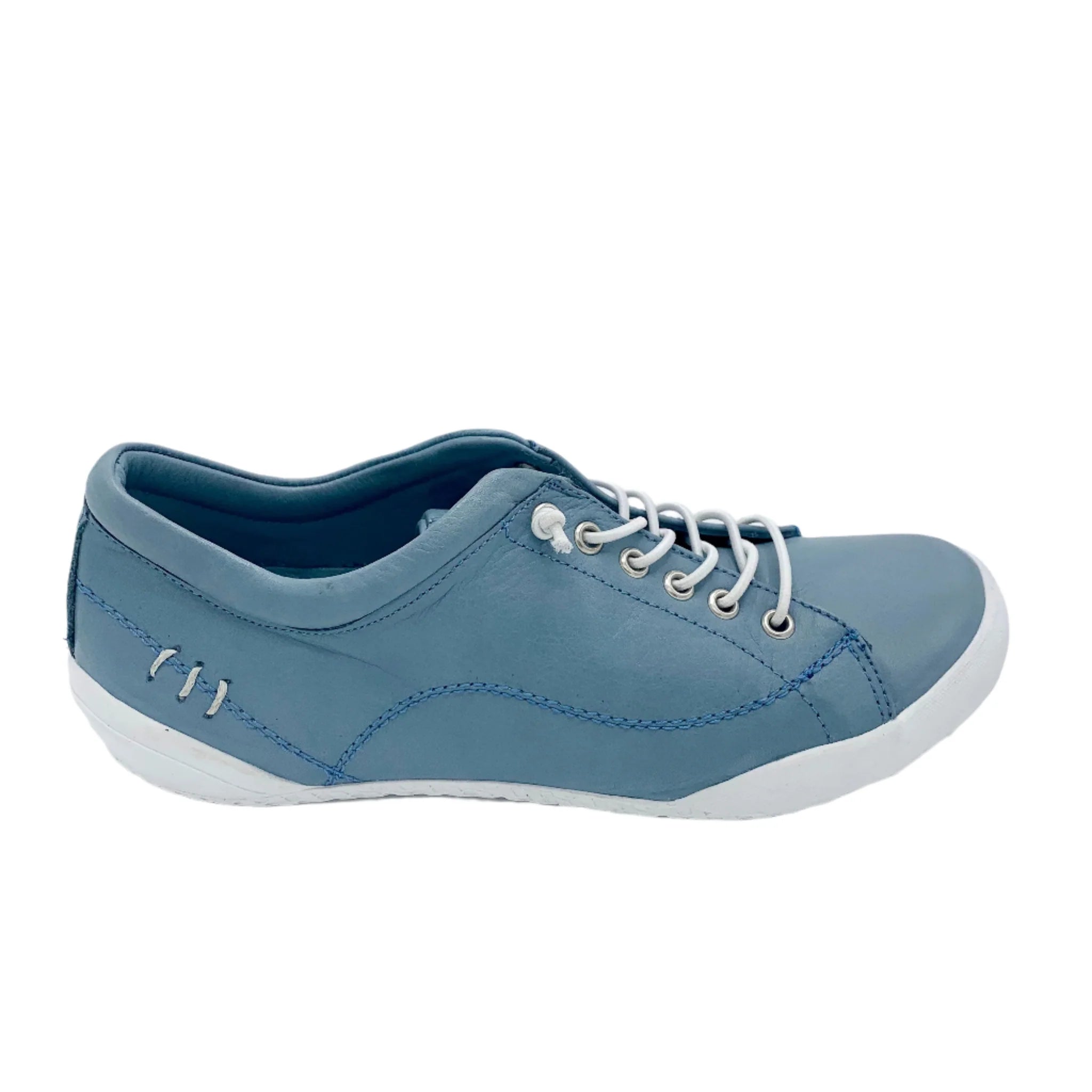 Tessa Sneaker