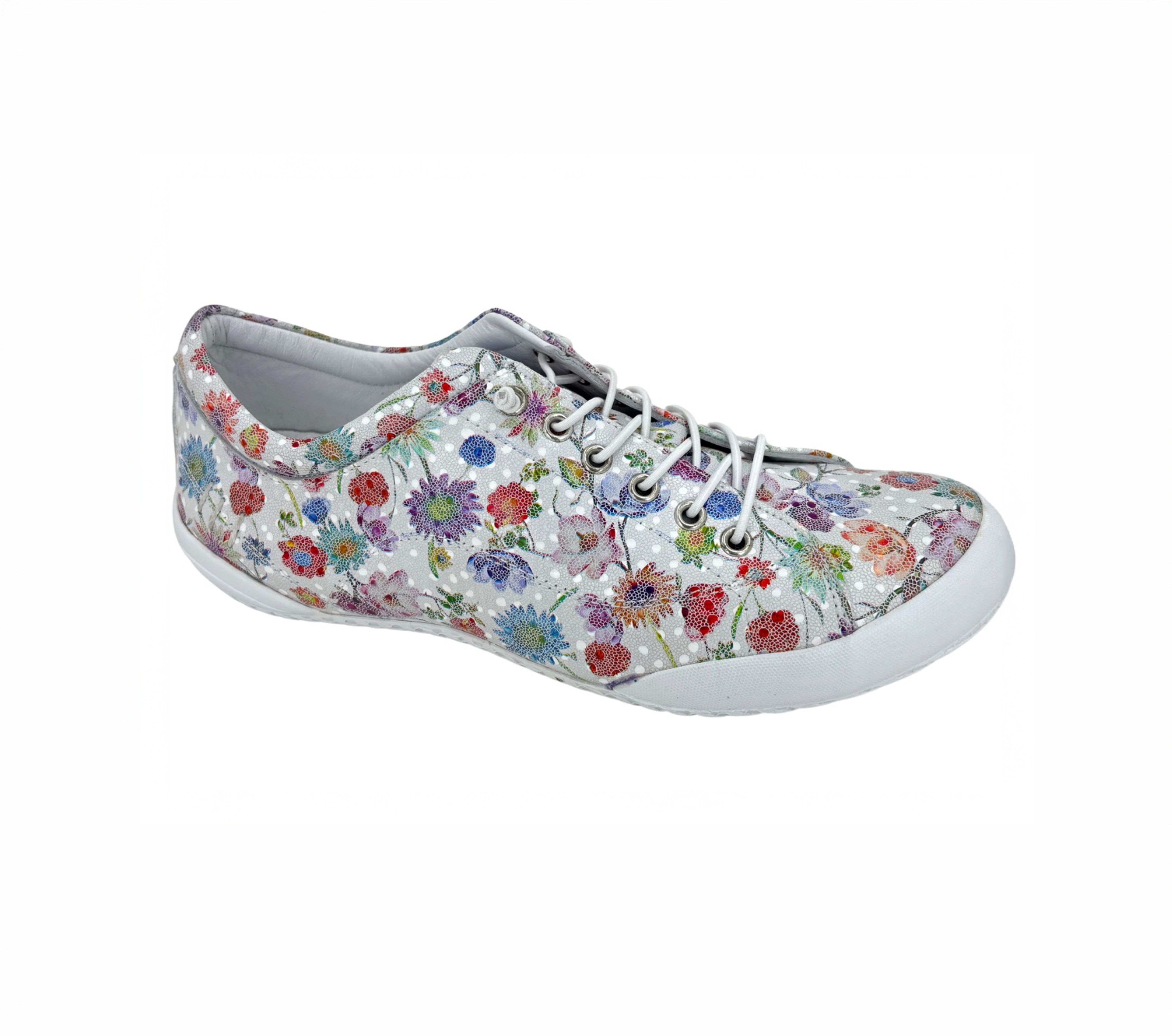 Tessa Sneaker