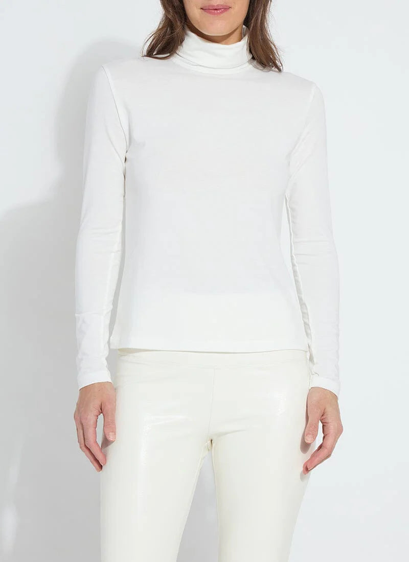 Essential Turtleneck 3482