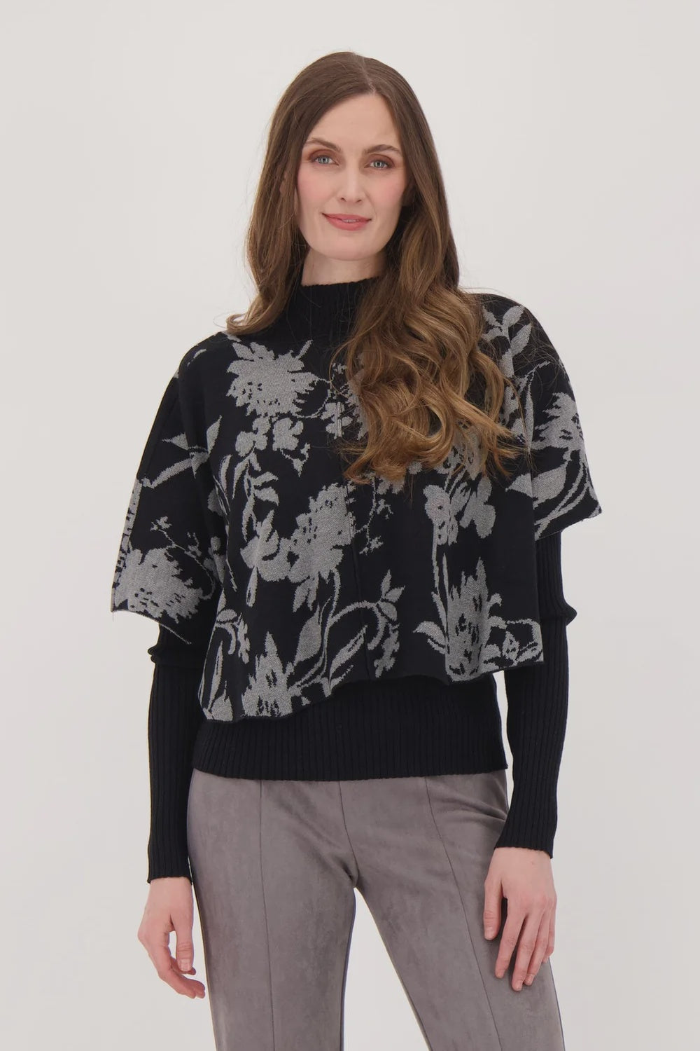 2 Piece Cape Sweater 526611