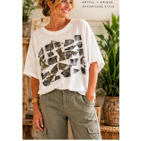 Calla Graphic Tee EE107G2