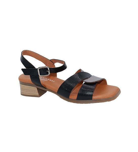 Mimi Sandal