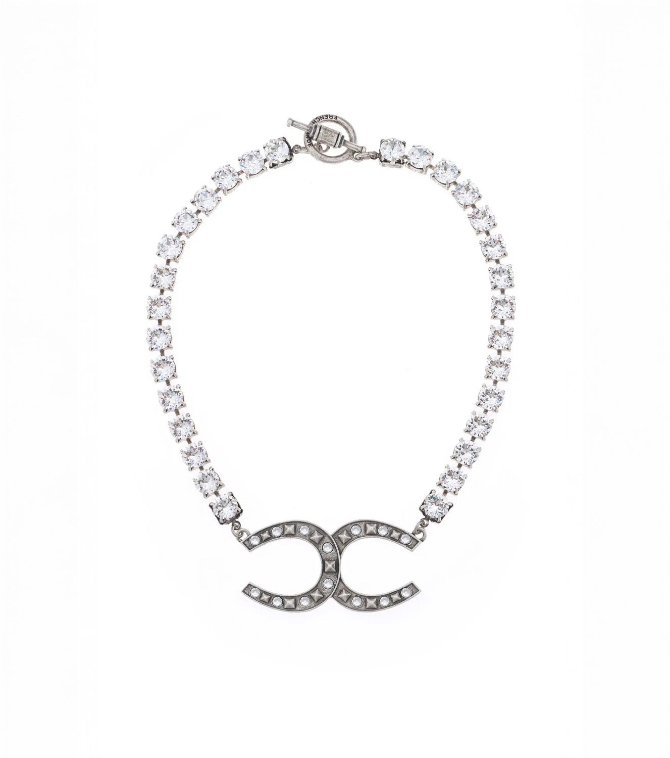 Cheval Pendant SC2389-Z