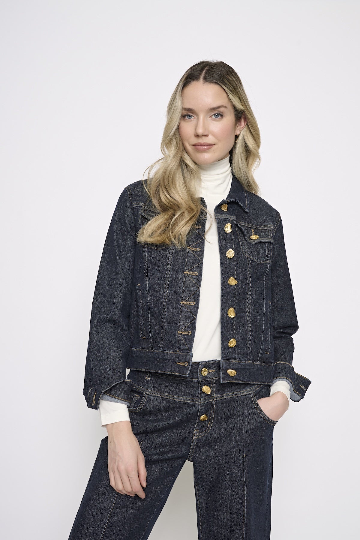 Gold Button Denim Jacket Y6401