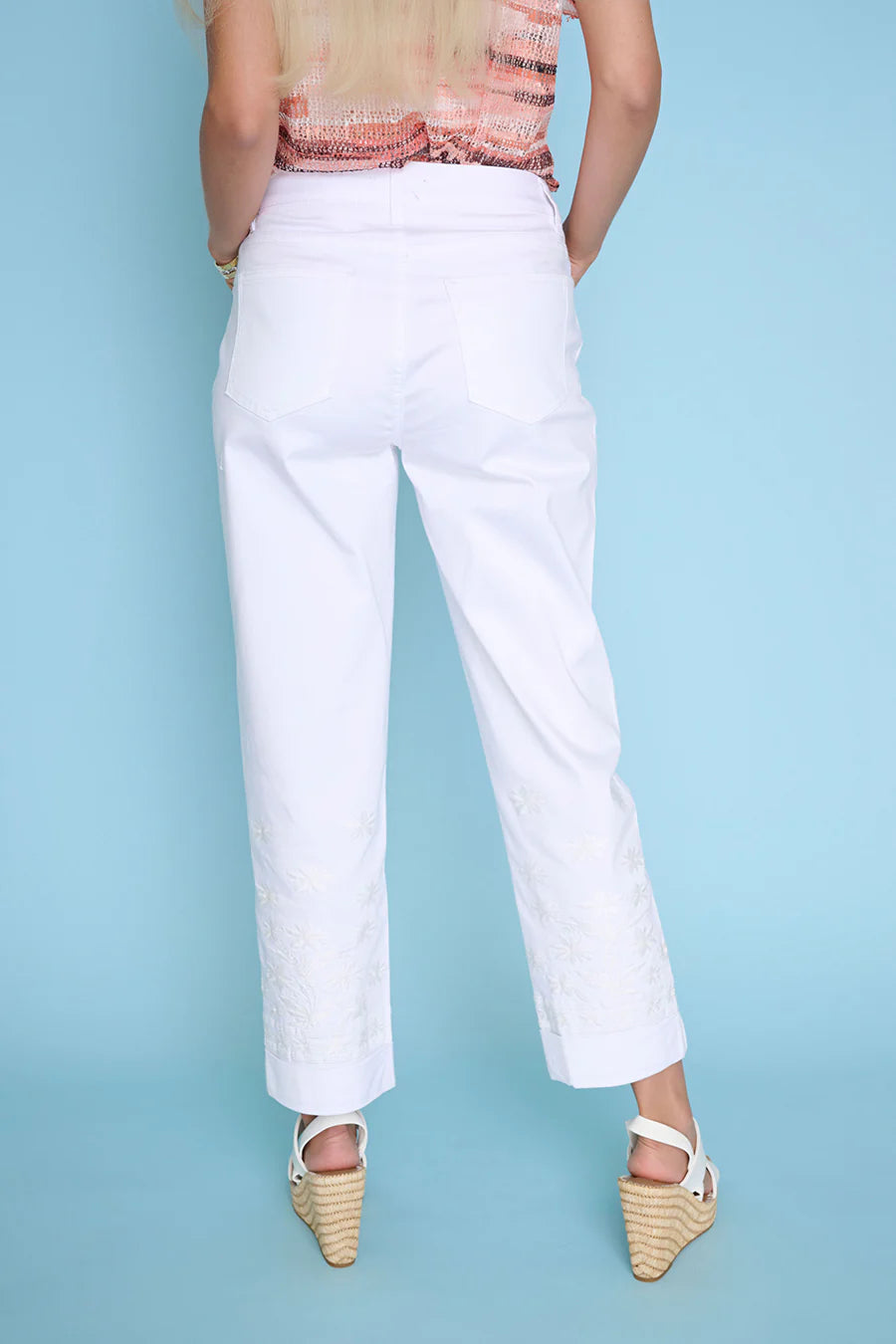 Emb. Ankle Length Cuffed Jeans Z6092
