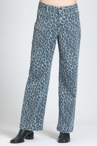 Full Length Patch Pocket Wide Leg Jeans C28A
